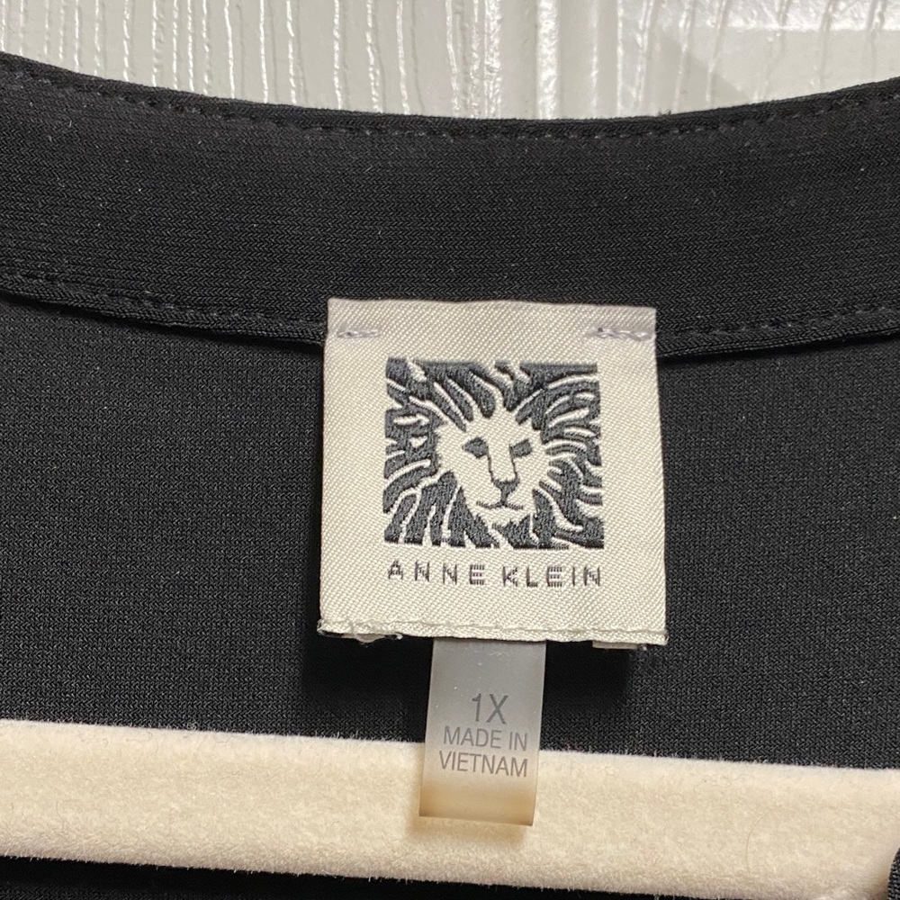 Anne Klein Plus Black Blouse with Gold Button Detail - Picture 2 of 5